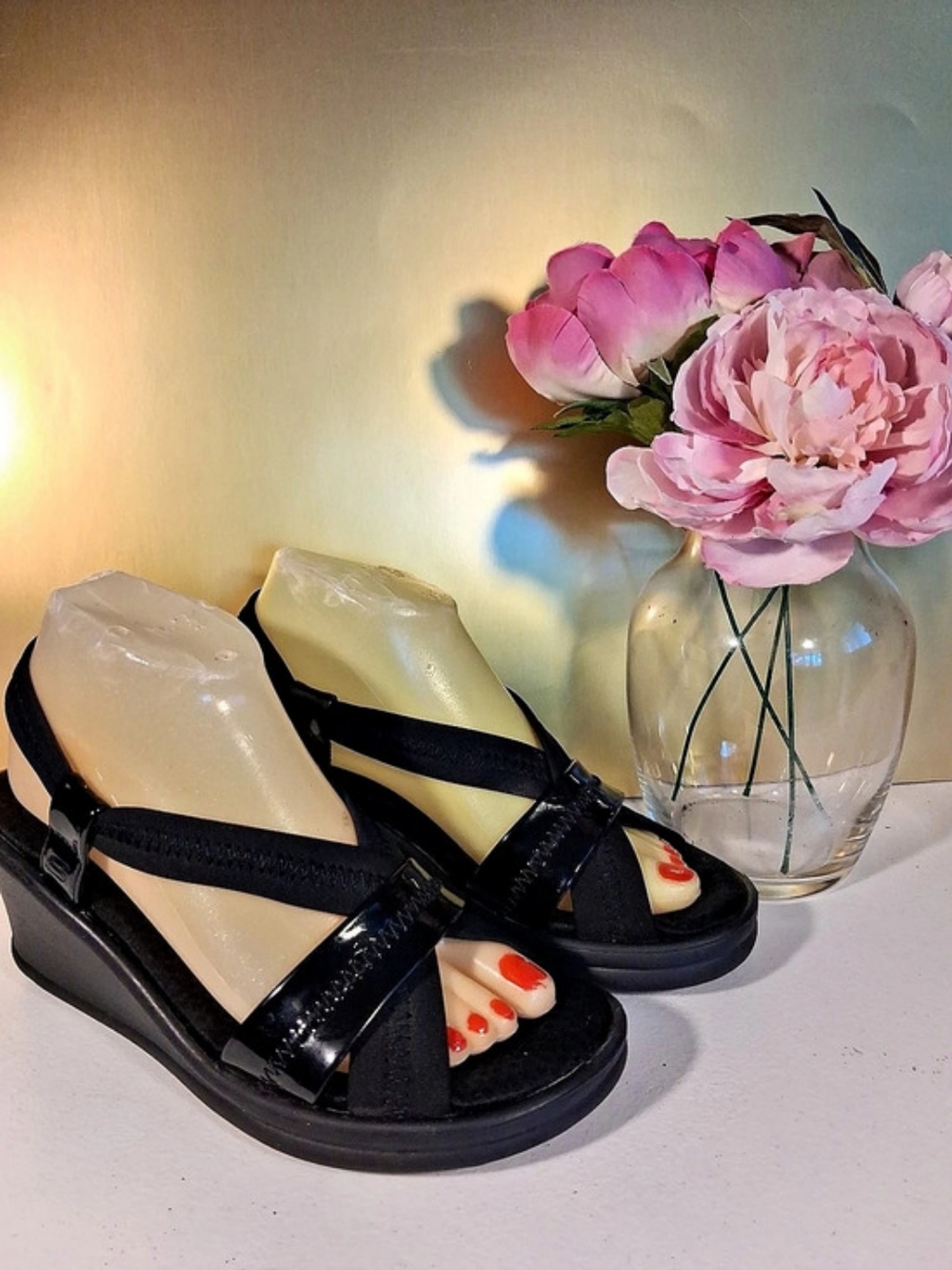 Skechers Women's Shoes Black Comfort Orthopedic Wadge Open Toe Slip On Sandals 8